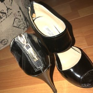 Jimmy choo leather black heels